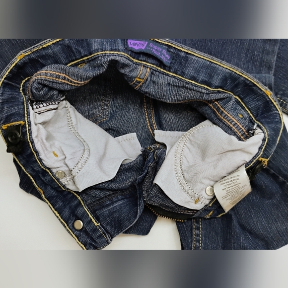 Levi's Super Skinny Blue Jeans Girls Sz 7 Stretch Dark Wash Low Rise D-2 - Picture 9 of 11